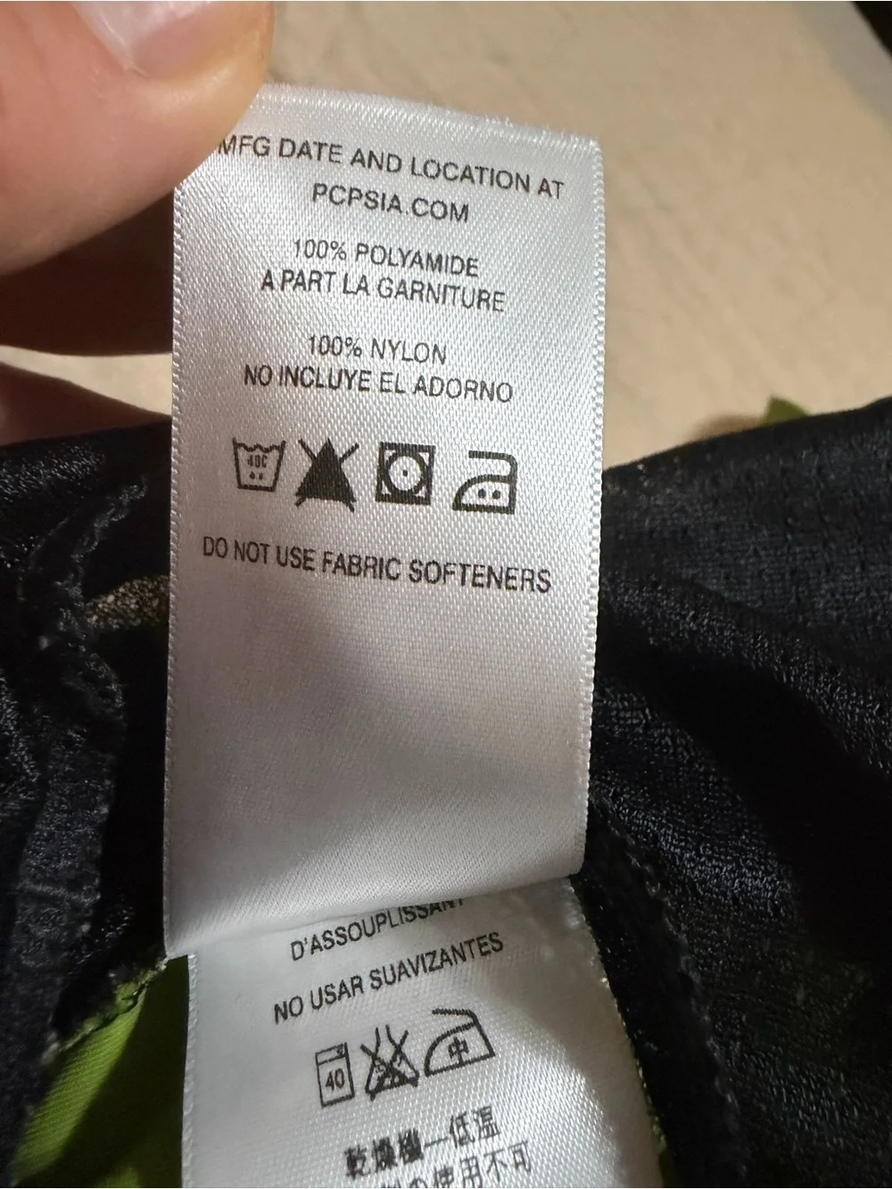 Men xl Patagonia baggies short for water or land use